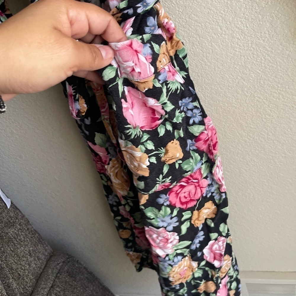 Vintage victoria secret floral robe - Picture 3 of 4